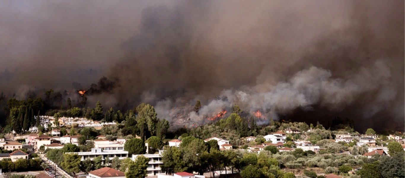 Ν.Θωμαΐδης: «Τα σωματίδια θα παραμείνουν στην ατμόσφαιρα - Πρέπει σύντομα να απομακρυνθούν όλα τα καμένα υλικά»